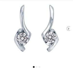 Diamond drop earrings